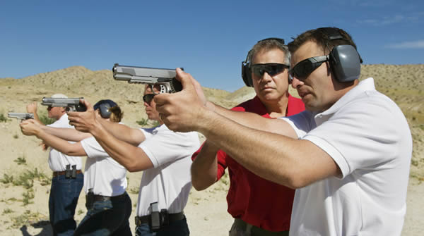img-academy-instructor